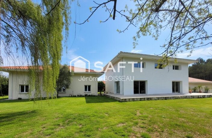 VILLA MODERNE DE 222M2  AIR PARK DE BISCARROSSE- 336M2 DE HANGAR — photo 2