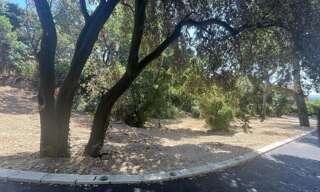 Terrain  1000 m² à vendre à Villeneuve-lès-Avignon (30400)