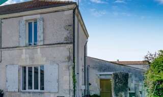Maison 3 Pièces 93 m² à vendre à Saint-Romain-de-Benet (17600)
