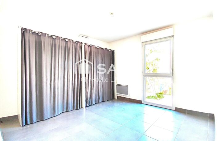 Appartement T2  Loggia  Parking privatif et sécurisé — photo 3