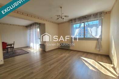 Appartement 4 pièces 215000 €
