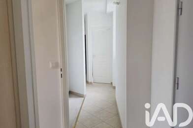 Appartement 4 pièces 890 €