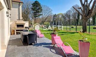 Maison 7 Pièces 302 m² à vendre à Ormesson-sur-Marne (94490)