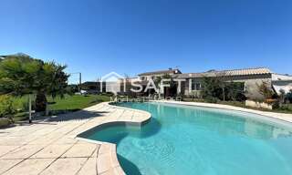 Maison 8 Pièces 255 m² à vendre à Arles (13200)