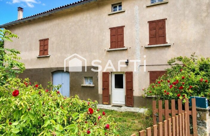 Beau corps de ferme avec une partie habitable de 115 m² + grange 200 m² + garage — photo 4