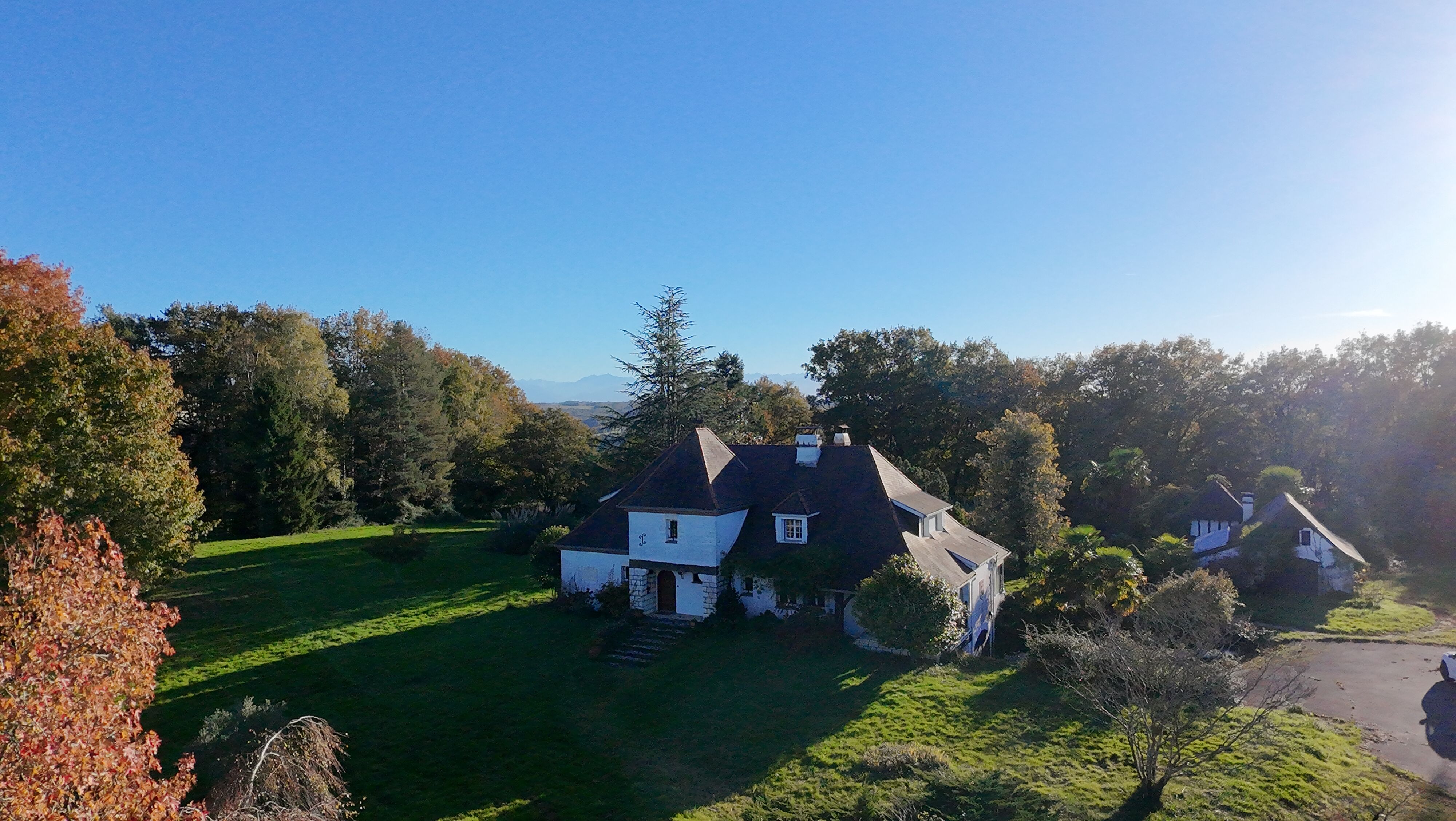 Villa / Maison  T8 à vendre Lembeye 64350