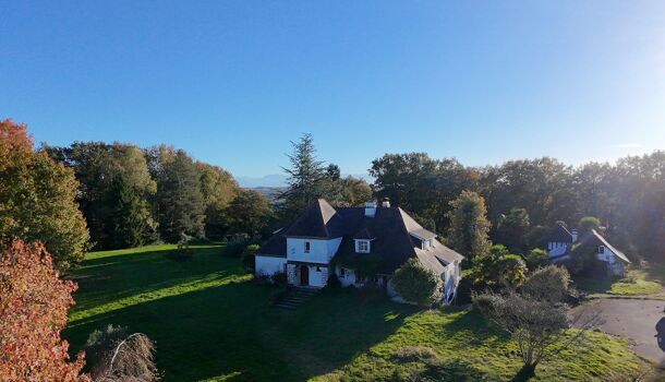 Villa / Maison 8 pièces  à vendre Lembeye 64350