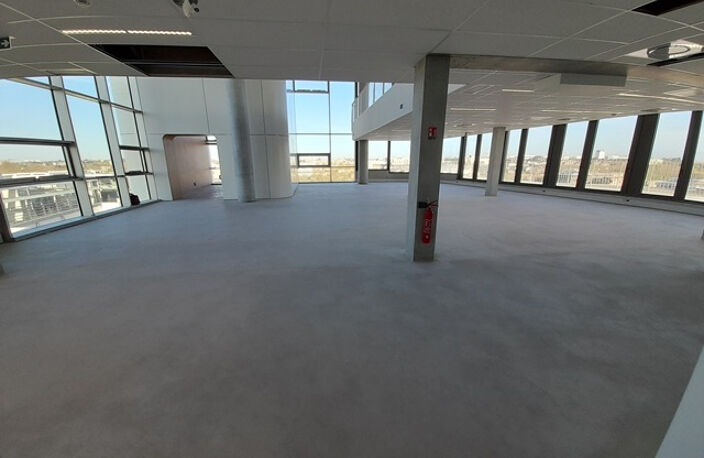 ANGERS SAINT-SERGE BUREAUX NEUFS A VENDRE — photo 3