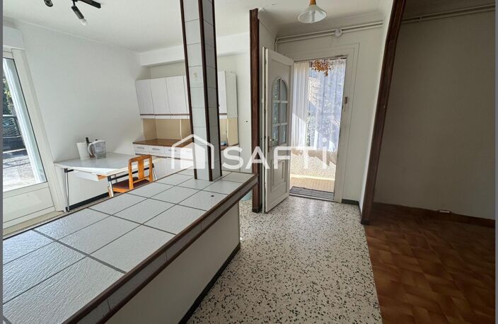 Maison avec jardin , garage et un atelier, des commodités juste à pied ! — photo 5
