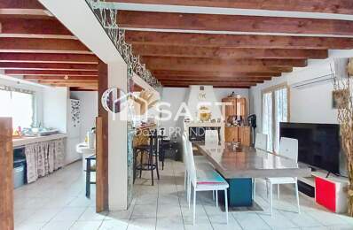 Maison de village de 125 m² - 3 terrasses - grand garage. — photo du bien