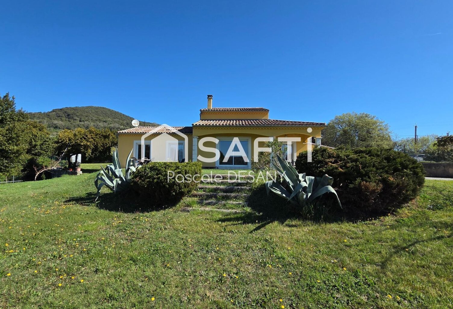 Charmante maison familiale avec grand terrain — photo 1