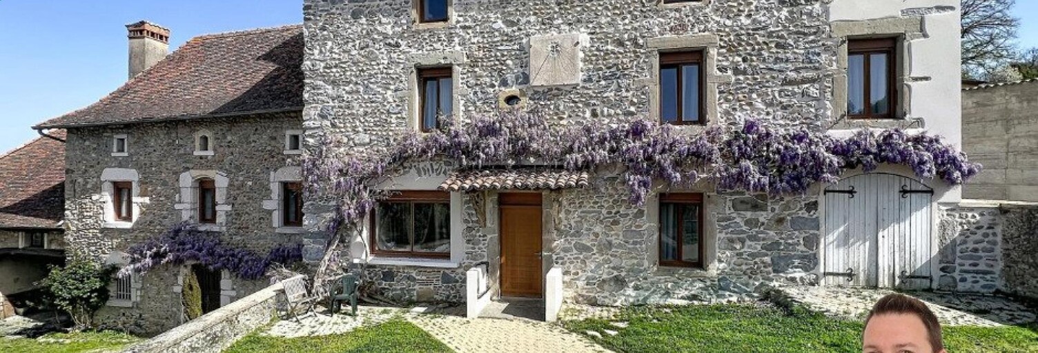 Maison 8 Pièces 305 m² à vendre à Montrevel (38690)