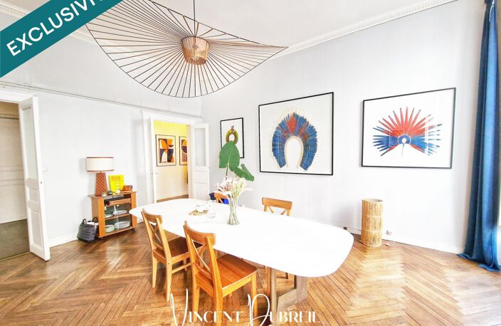 Situé au cœur de l'une des adresses les plus prestigieuses de Nantes — photo 3