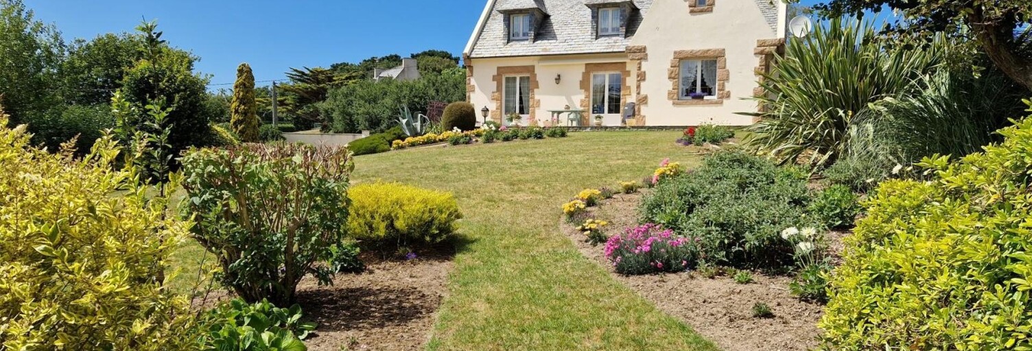 Maison 9 Pièces 170 m² à vendre à Plougoulm (29250)