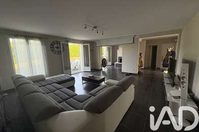 Maison 8 pièces 563000 €