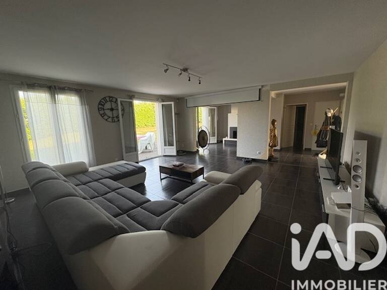 Vente Maison traditionnelle 8 pièces — photo 1