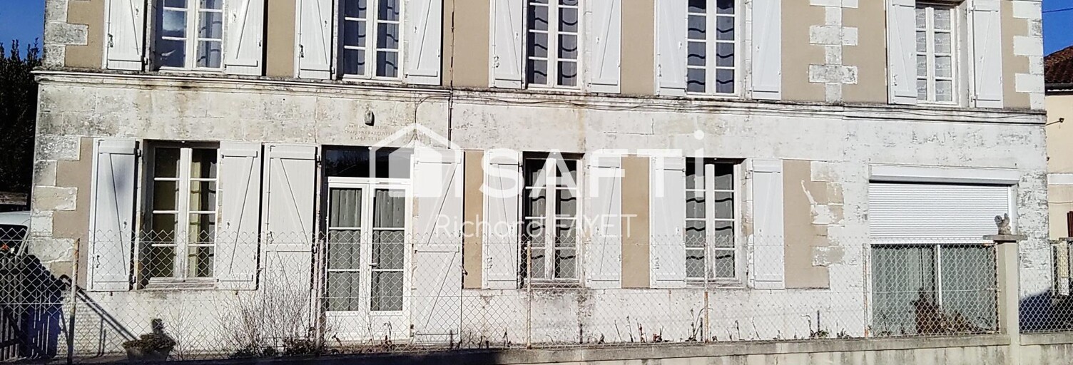 Maison 8 Pièces 195 m² à vendre à Sainte-Ramée (17240)