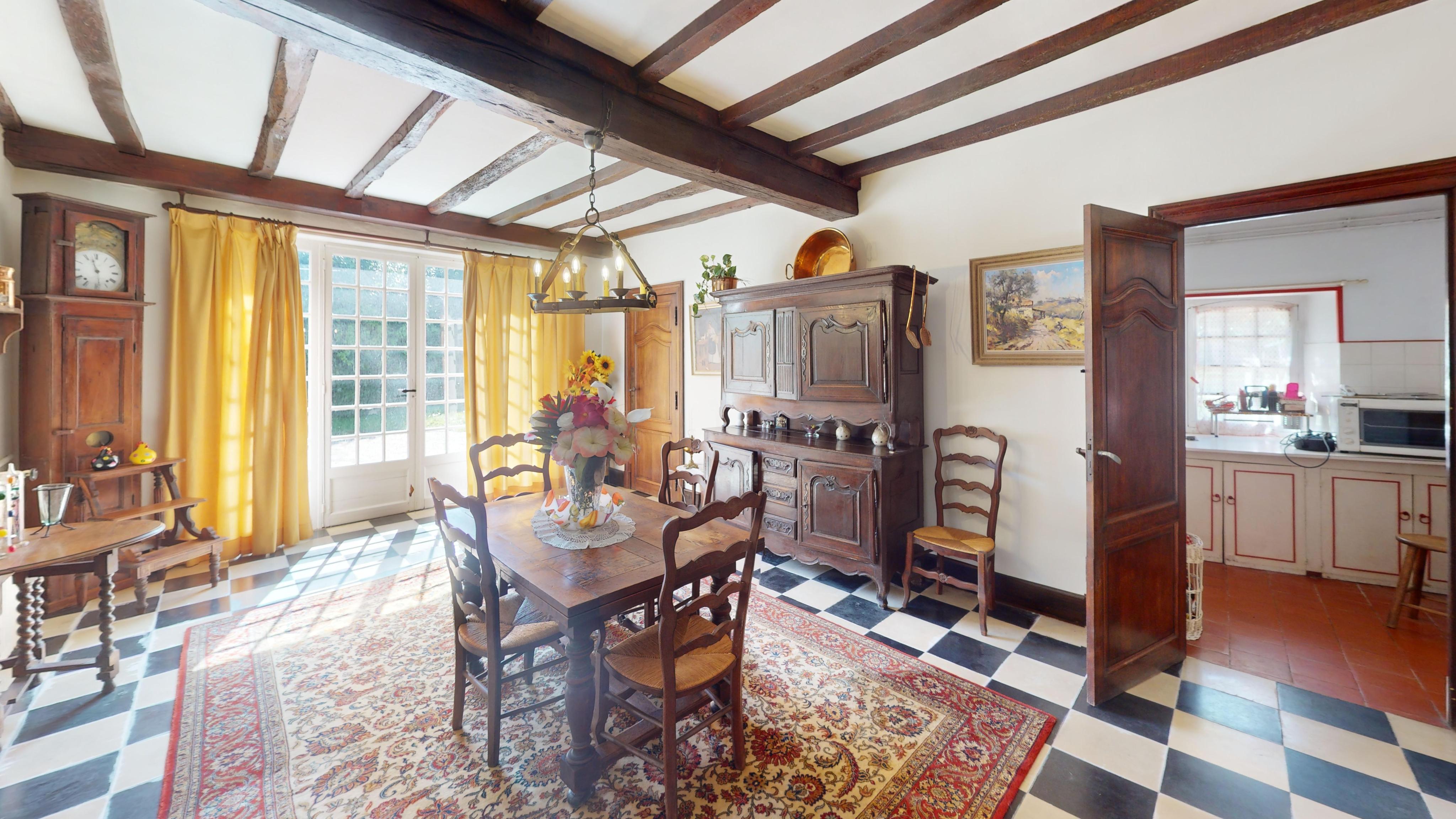 Villa / Maison  T15 à vendre Saint-Martin-de-Seignanx 40390