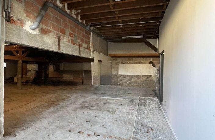 Vente Murs commerciaux 100 m&sup2; — photo 3