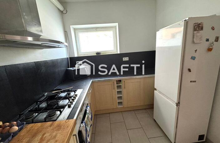 OPPORTUNITÉ RARE  Maison de ville rénovée + forte rentabilité ! — photo 3