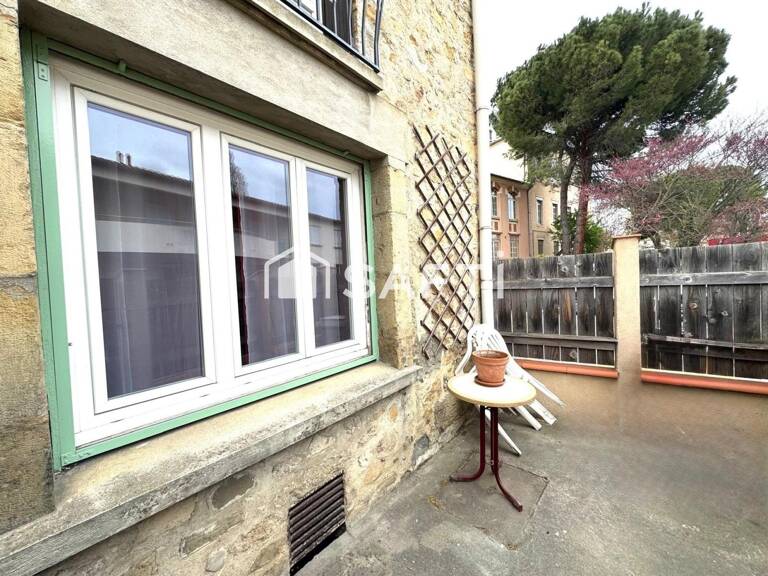 OPPORTUNITÉ RARE  Maison de ville rénovée + forte rentabilité ! — photo 1