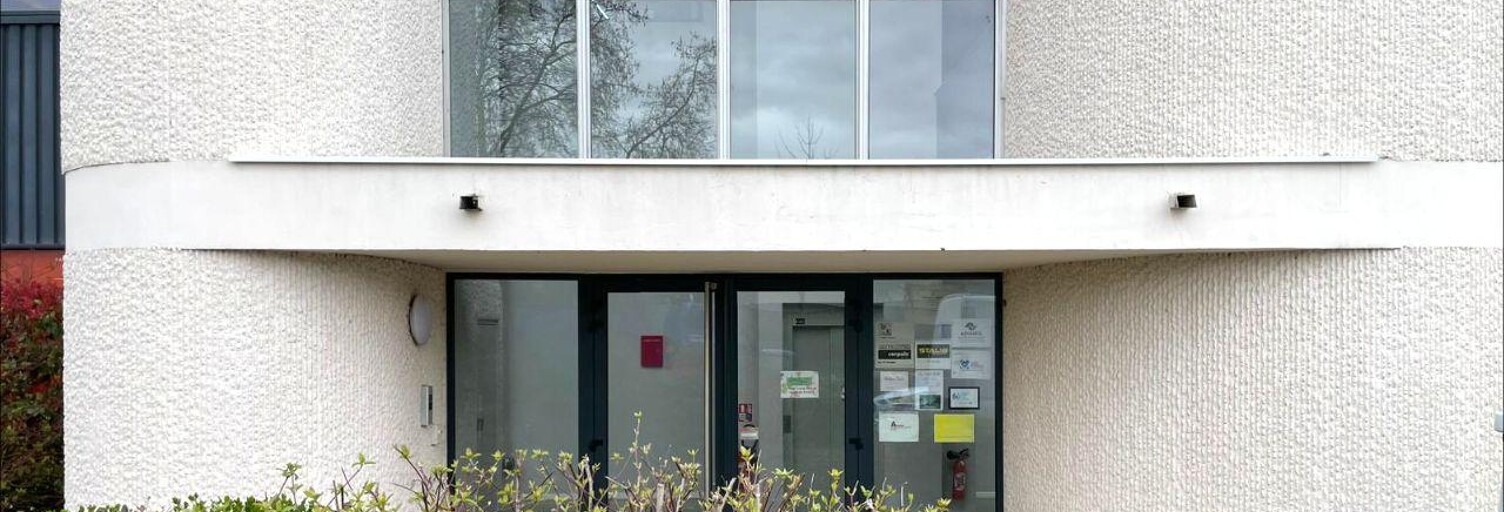 Commerce  179 m² à louer à Évry-Courcouronnes (91080)