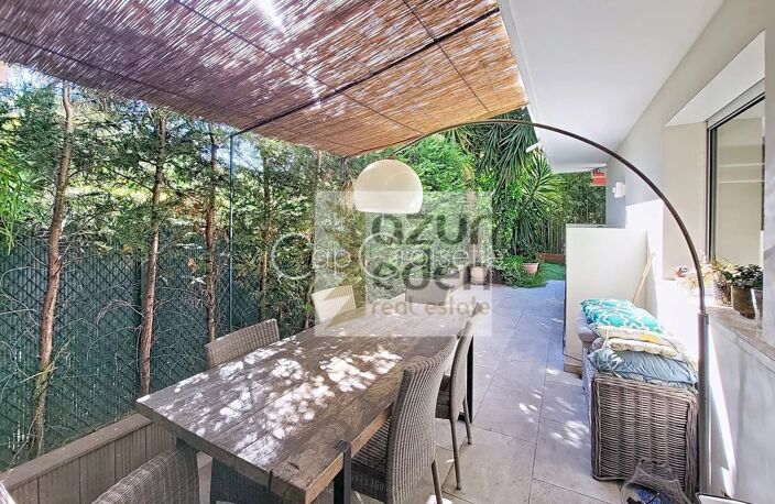 Cannes Basse Californie Rez de jardin duplex 4 chambres — photo 4