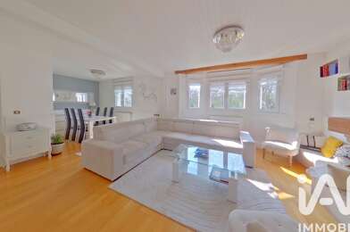 Maison 7 pièces 353999 €