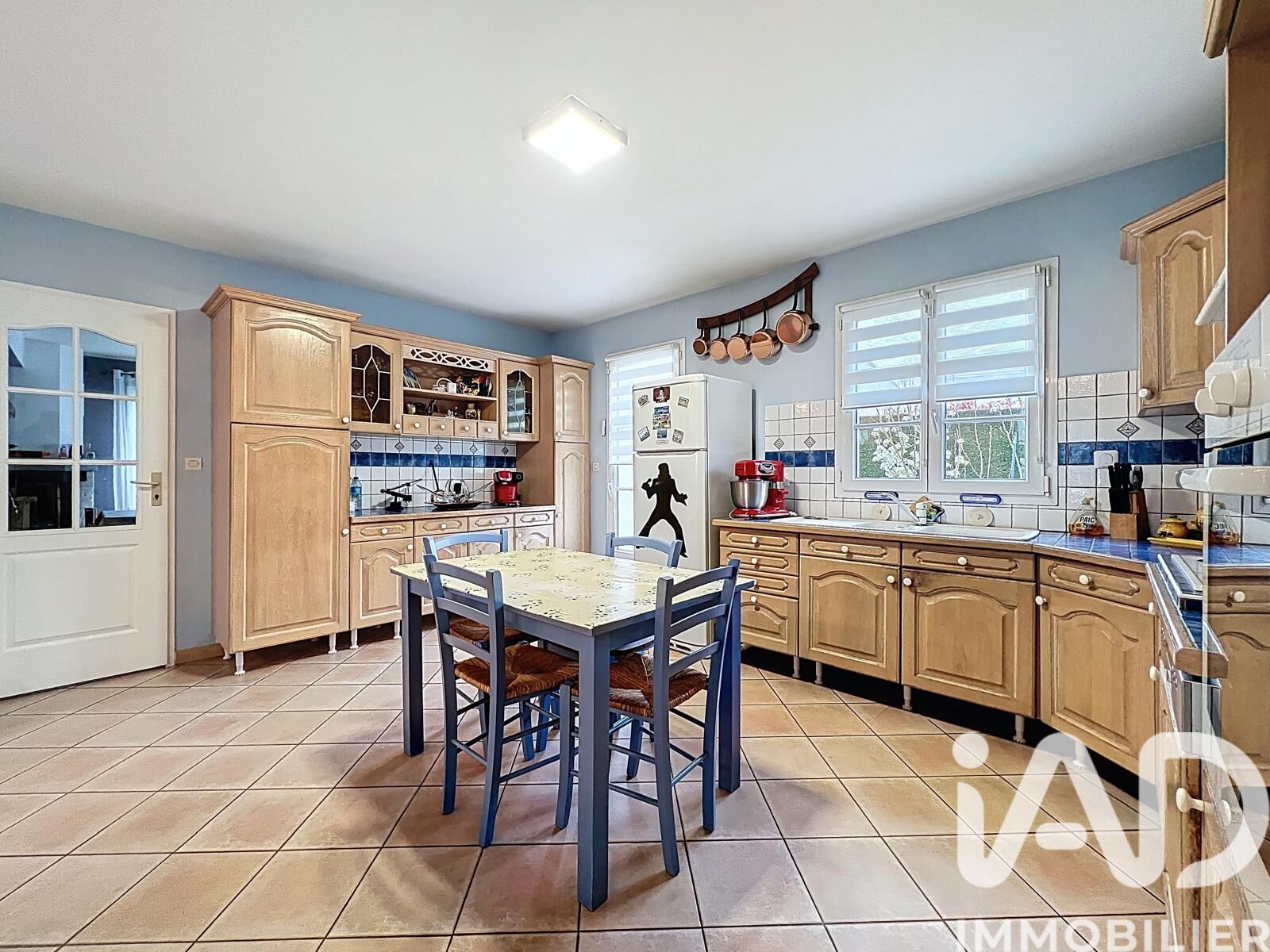 Vente Maison/villa 8 pièces - Photo 2