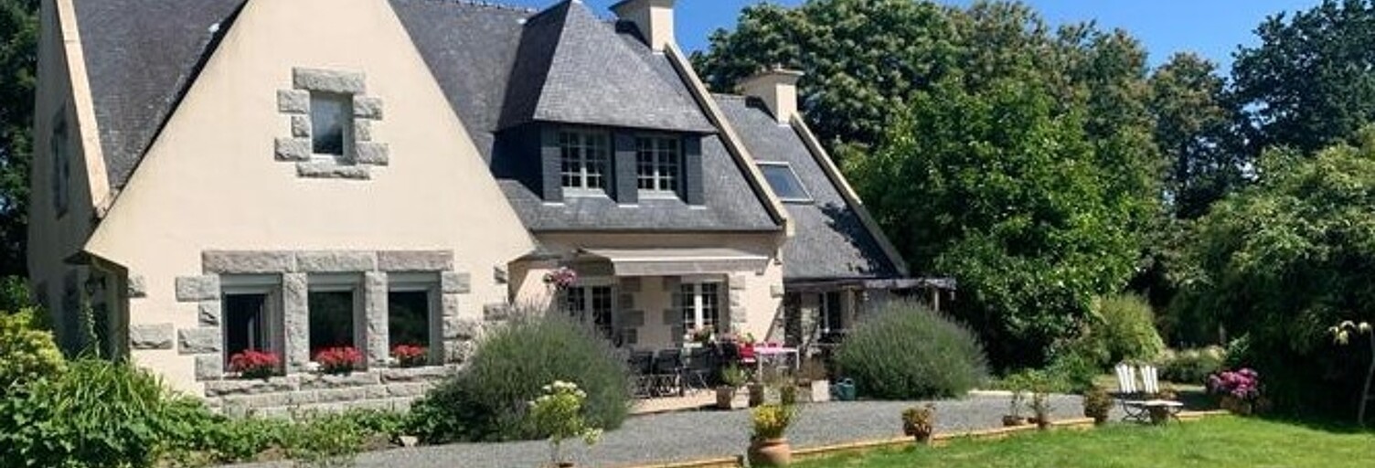 Maison 8 Pièces 220 m² à vendre à Plouégat-Guérand (29620)