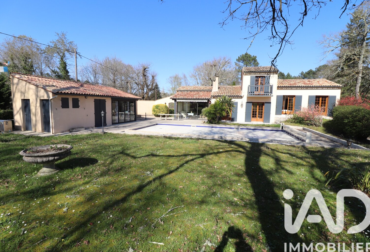 Vente Maison/villa 11 pièces — photo 1
