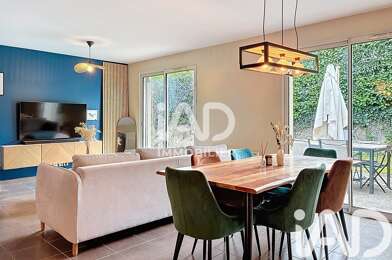Maison 5 pièces 349000 €