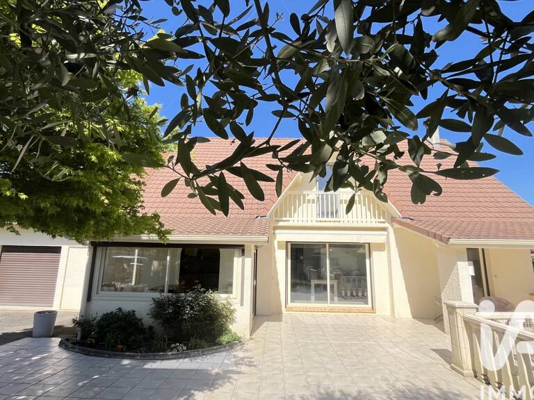 Vente Maison/villa 7 pièces — photo 1