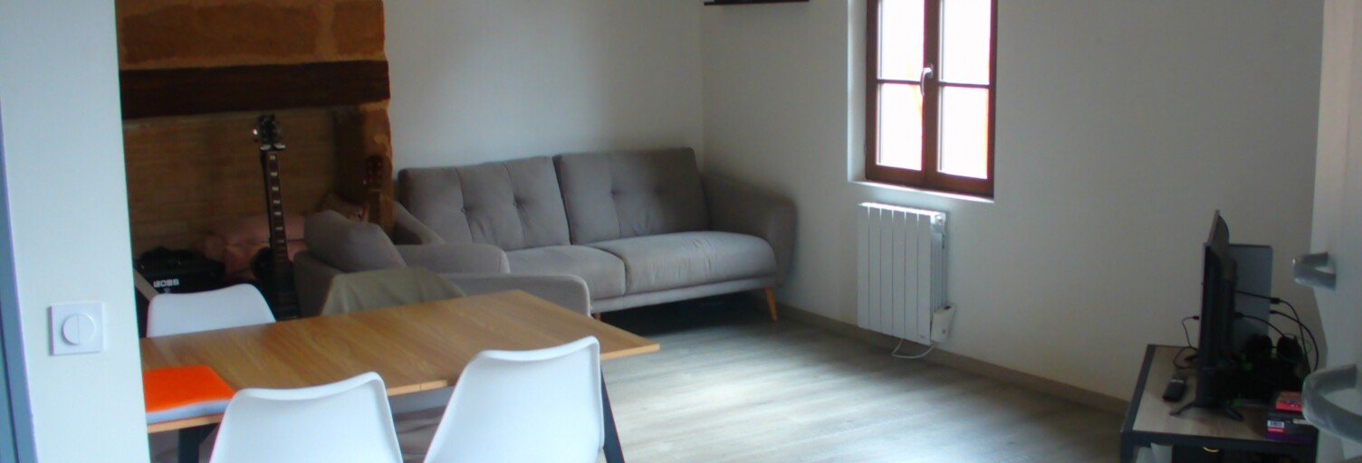 Immeuble  99 m² à vendre à Lacapelle-Marival (46120)