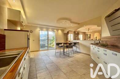 Maison 11 pièces 690000 €