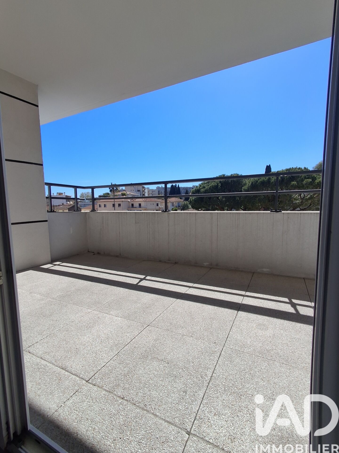 Vente Appartement 2 pièces - Photo 2