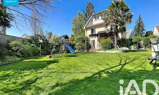 Maison 5 Pièces 121 m² à vendre à Cernay-la-Ville (78720)