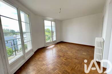 Appartement 3 pièces 760 €