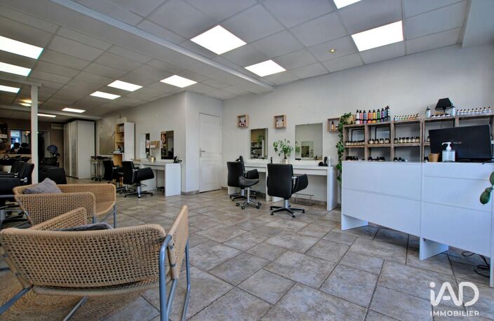 Vente Boutique/Local commercial 102 m&sup2; — photo 3