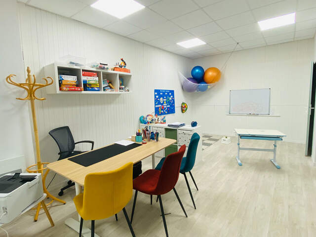 Local Commercial 33 m² - Centre-ville Bagnères-de-Bigorre — photo du bien