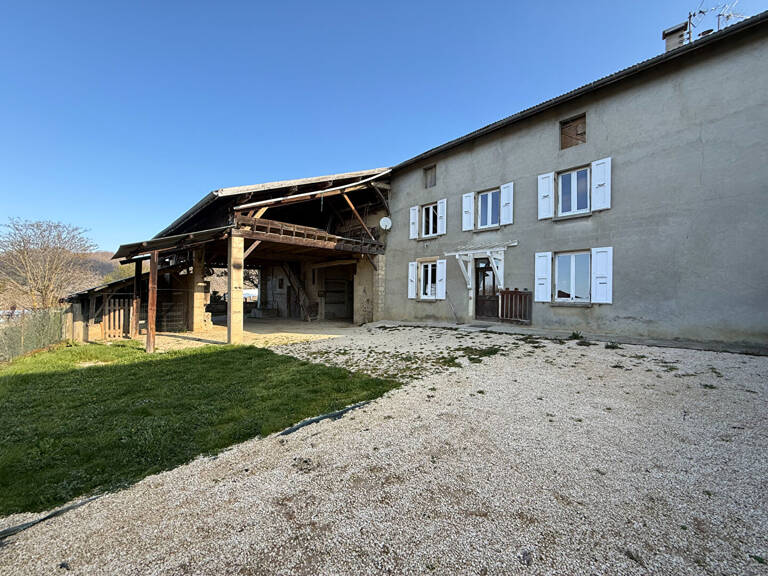 Vatilieu, Maison 4 pièces 106m² — photo 1