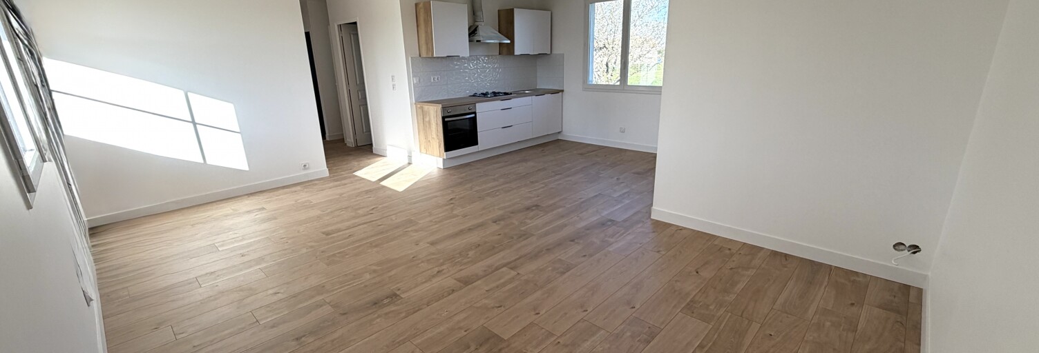 Maison 10 Pièces 222 m² à vendre à Bois (17240)
