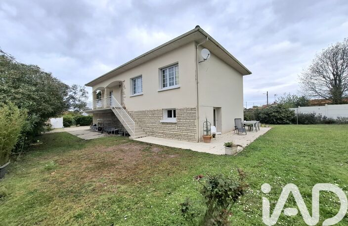 Vente Maison/villa 6 pièces — photo 2