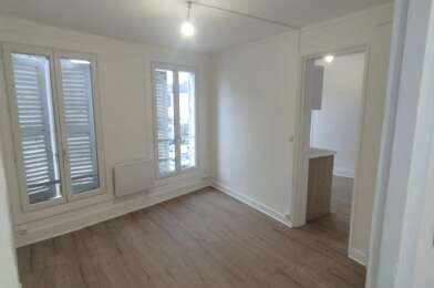 Appartement 3 pièces 790 €