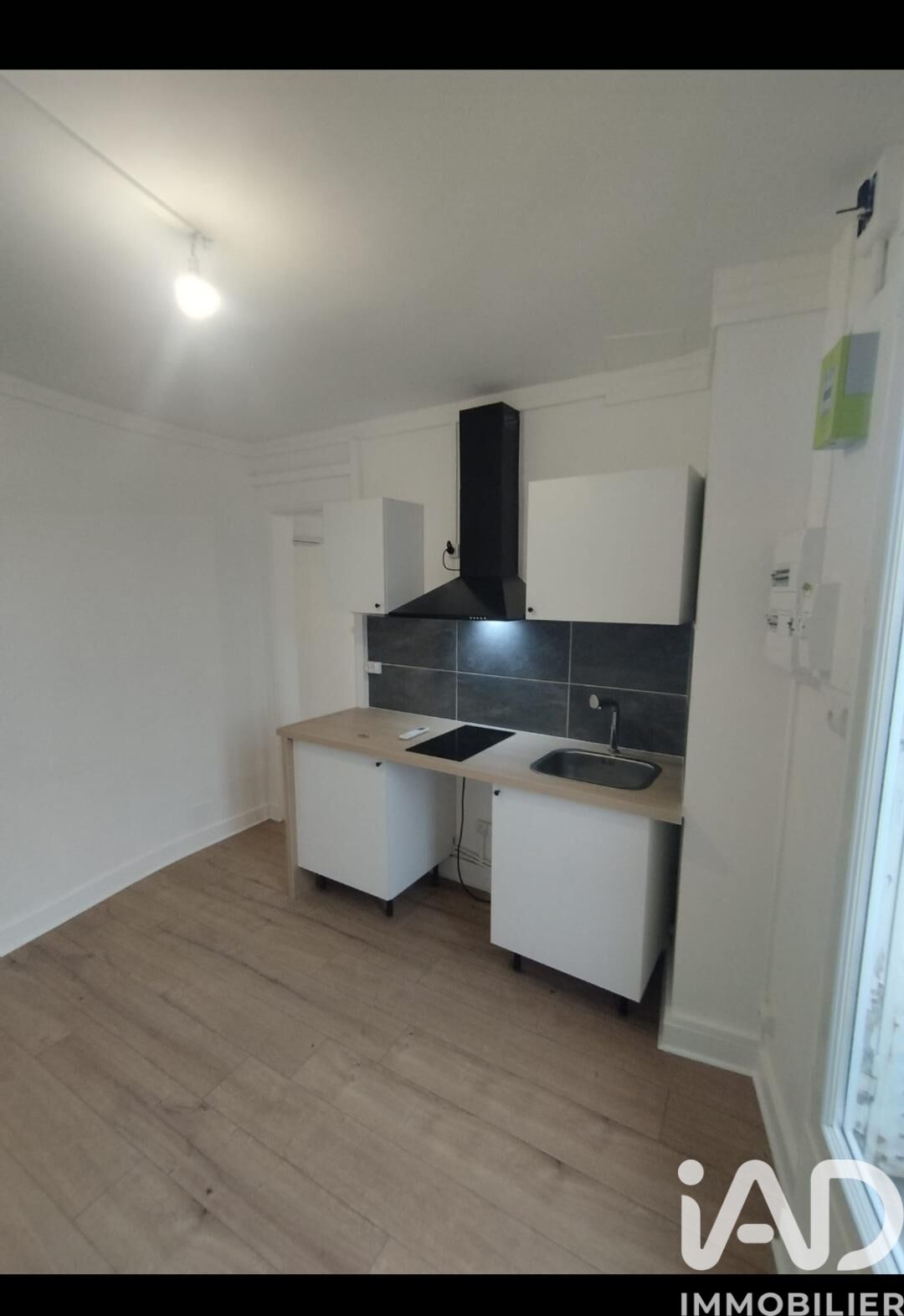Location Appartement 3 pièces - Photo 3