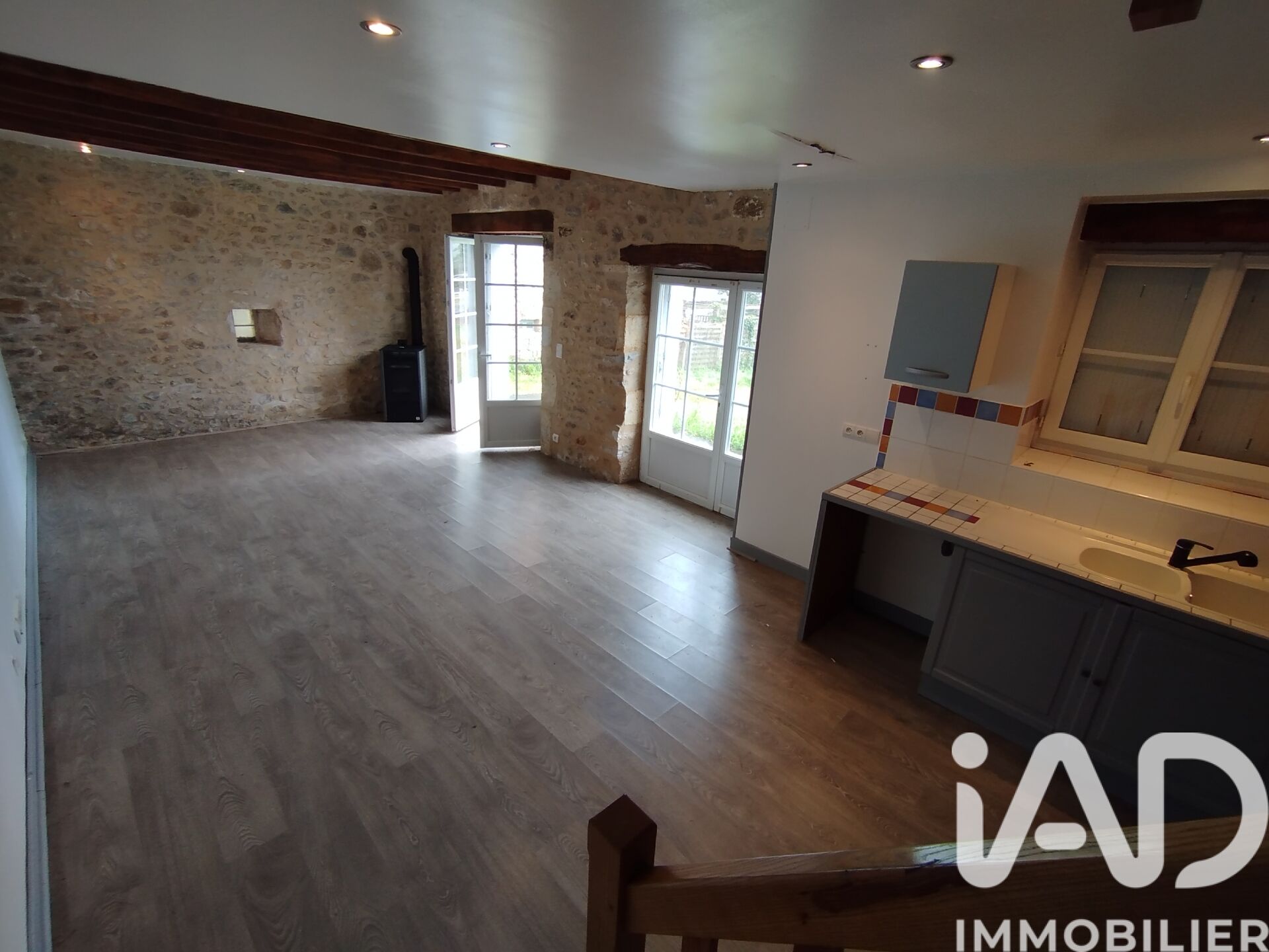 Vente Maison/villa 4 pièces - Photo 2