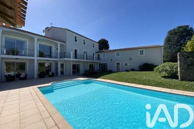Maison 12 pièces 824000 €