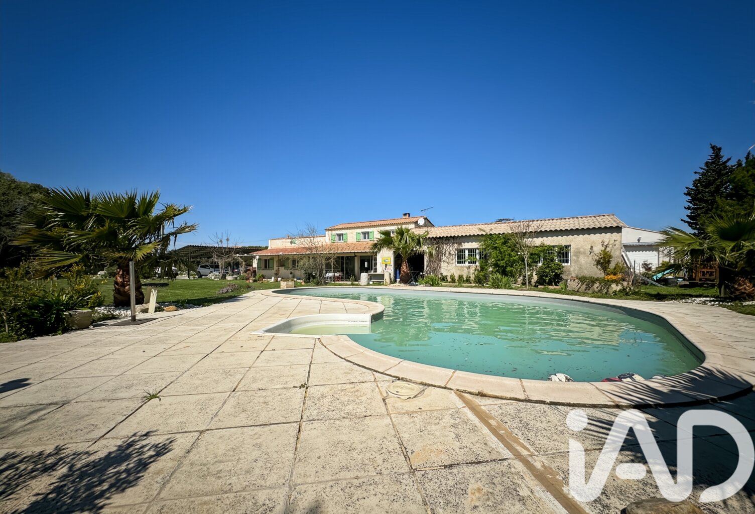 Vente Maison/villa 8 pièces — photo 1