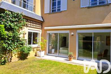 Maison 8 pièces 530000 €