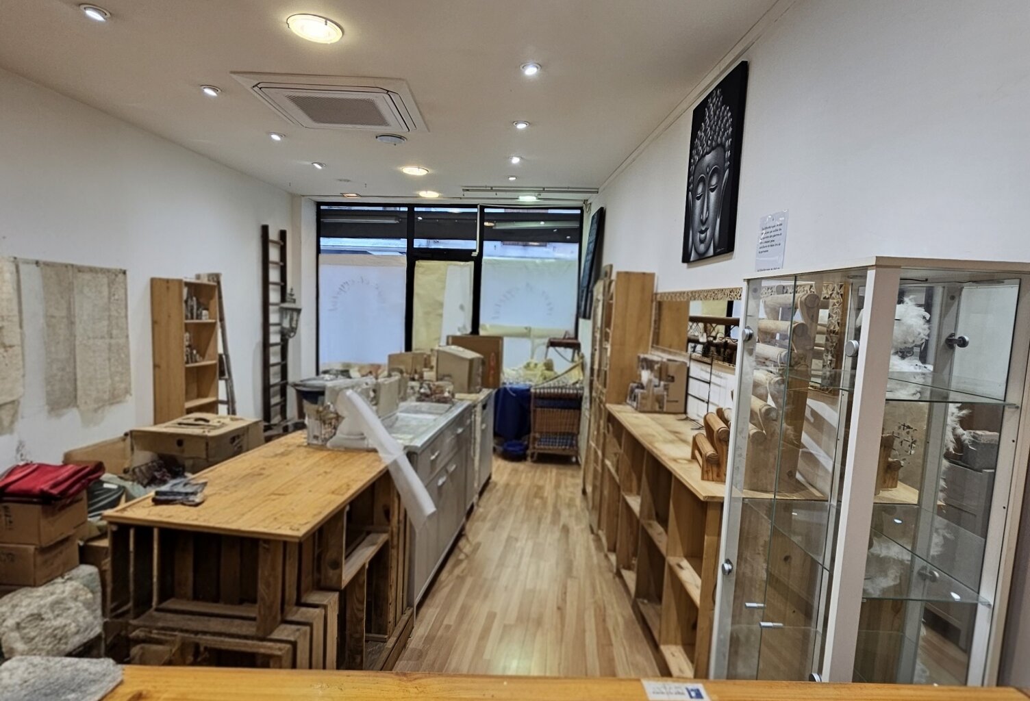 Vente Boutique/Local commercial 120 m&sup2; — photo 1